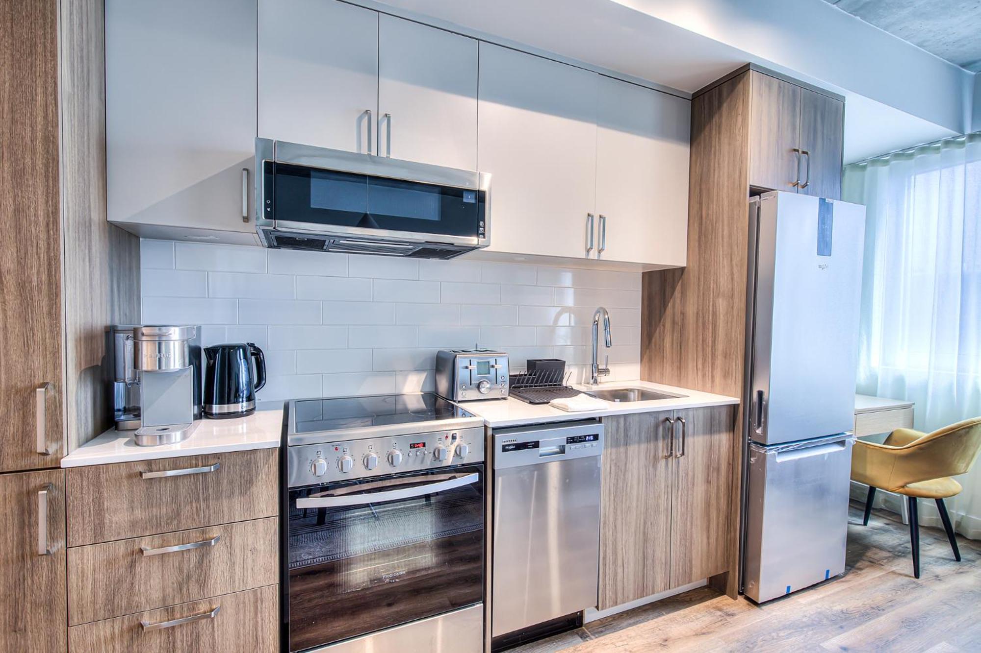 2Br+Gym For Vip Corporate & Students Downtown Mtl Lejlighed Montréal Eksteriør billede