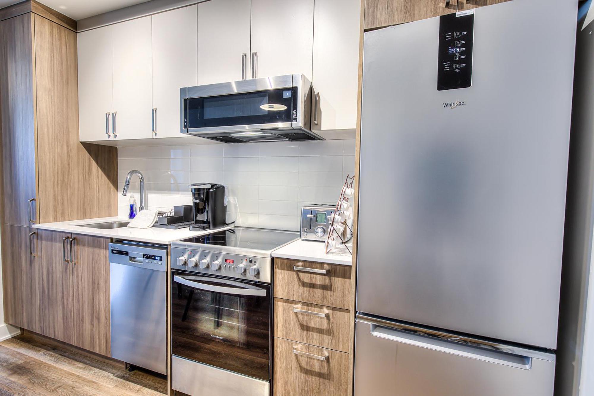 2Br+Gym For Vip Corporate & Students Downtown Mtl Lejlighed Montréal Eksteriør billede